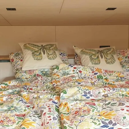 Tatil Evi Tiny Frida
